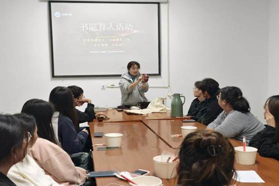 01a6765547b4c9827cfe918fed6477b8